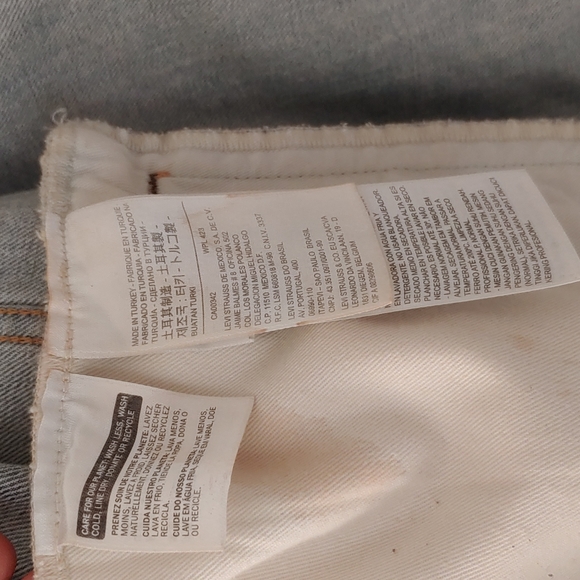 Vintage Levi's 100% Cotton Rigid Denim Longline Trucker Jacket Large GUC - Picture 12 of 12